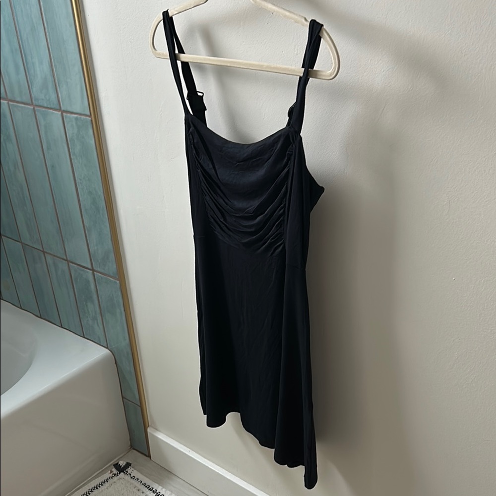 Stretchy Chic Black Dress